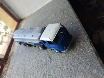 Märklin 1:43 - Modelauto - Mercedes tankwagen ARAL, Nieuw