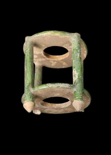 Oud-Chinees, Ming-dynastie Geglazuurd terracotta stand