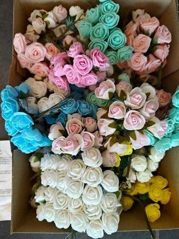 Mysterybox Minifoamroosjes bloemschik en decoratiematerialen, Nieuw