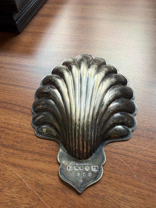 Elkington & Co. - Schotel - Muschelschale - Verzilverd -, Antiek en Kunst, Curiosa en Brocante