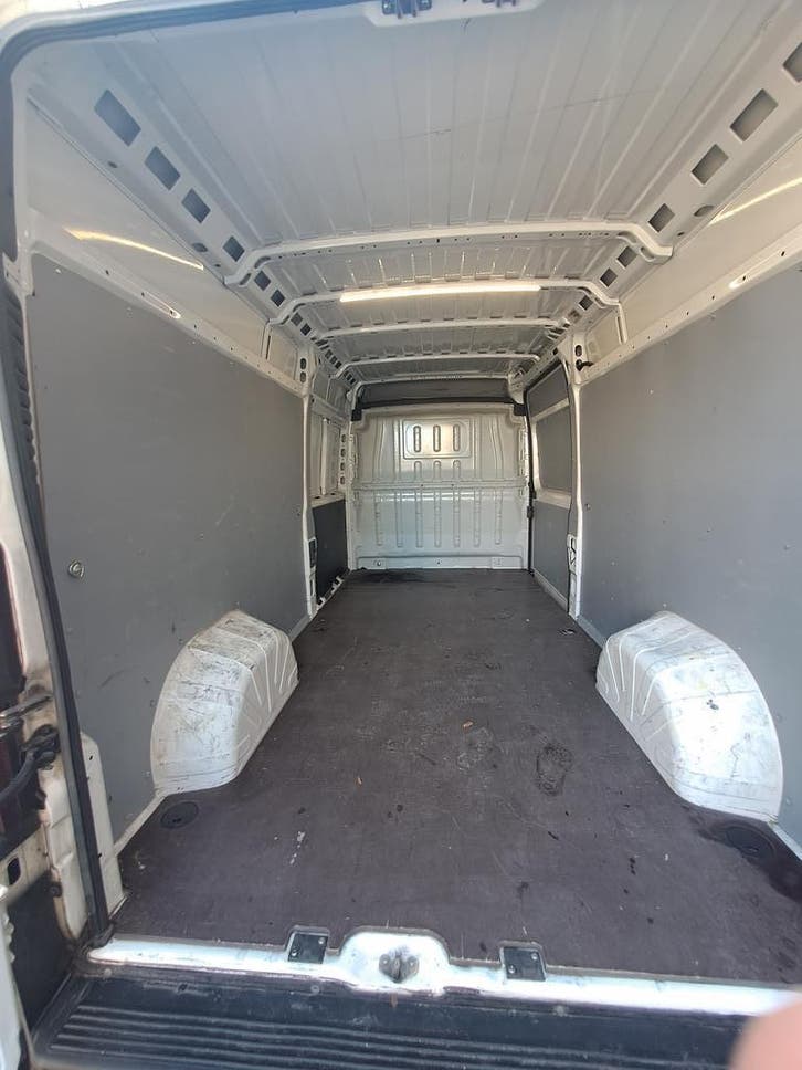 Vide maison, Déchèterie 0489377705, Diensten en Vakmensen, Verhuizers en Opslag