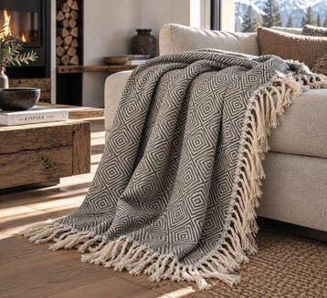 Exclusieve, uiterst zachte plaid met geometrisch