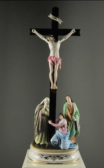 sculptuur, Kreuzigungs - Gruppe - 48 cm - Porselein - 1900, Antiek en Kunst