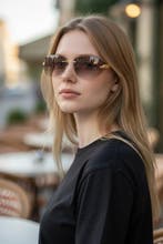 Cartier - New CARTIER PANTHERE wild Rimless in oro