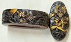 Prachtige shakudo-goud inleg samurai vechtmotief, Antiquités & Art