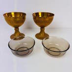 Schaal (2) - Zware messing met glas Arcoroc France Dessert, Antiek en Kunst