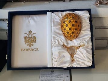 Œuf Fabergé - Oeuf de couronnement Fabergé , calèche royale,, Antiquités & Art