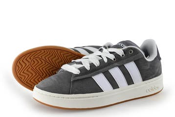 Adidas Sneakers in maat 44 Grijs, Kleding | Heren, Overige kleuren, Verzenden, Zo goed als nieuw, Adidas