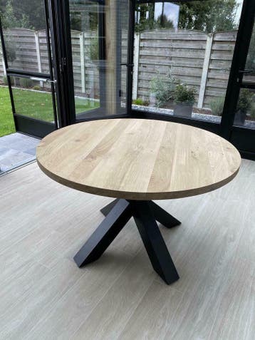 Aerts massief eiken eettafel, rond + spinpoot (A-keuze), Huis en Inrichting, Nieuw, Eikenhout
