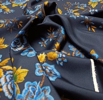B621 - 500 x 135 cm - Twill in 100% pura seta di Como -