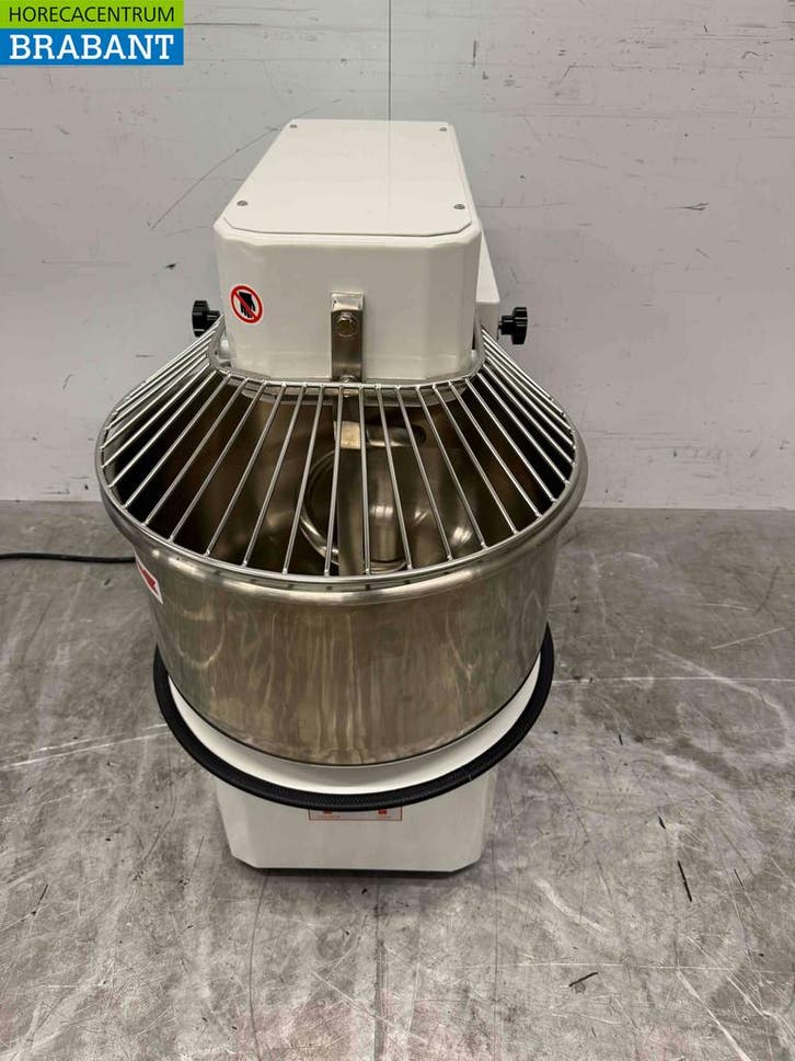 Pétrin spirale HCB en acier inoxydable 40 litres 400V Horeca, Articles professionnels, Horeca | Équipement de cuisine, Envoi