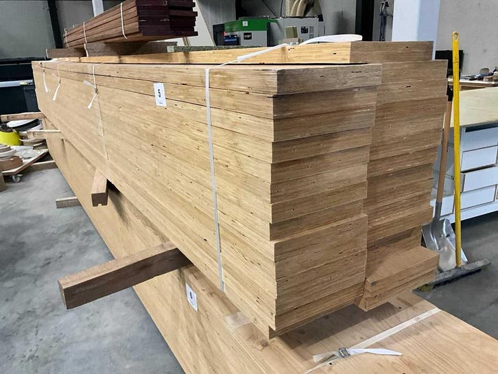 Online veiling - LVL Balken (29x), Zakelijke goederen, Machines en Bouw | Houtbewerking, Ophalen