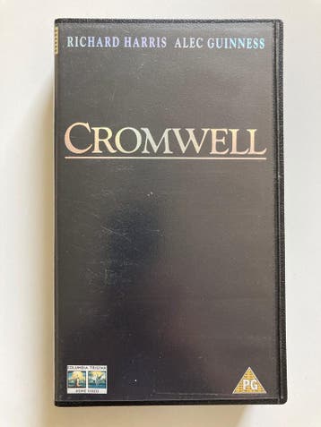 CROMWELL (IMPORT WITHOUT DUTCH SUBS) (IN SEAL) (VHS), Gebruikt