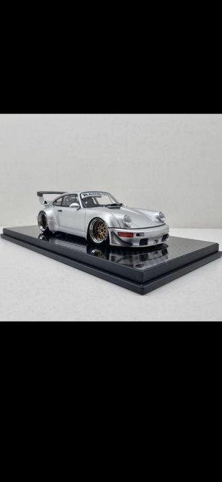 1:18 - Voiture de sport miniature - RWB 964 Porsche 911