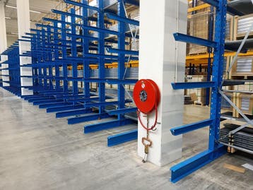 Draagarmstelling NIEUW 4,5 m hoog en 1,2 m diep met 5 niv., Verzenden