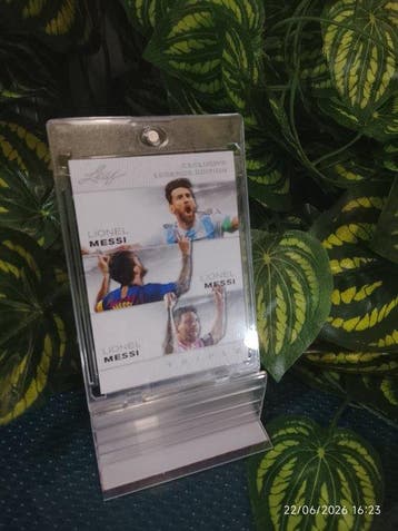 Leaf 2024 | Lionel Messi | Card Triple ELE-49 | Exclusive, Verzamelen, Nieuw