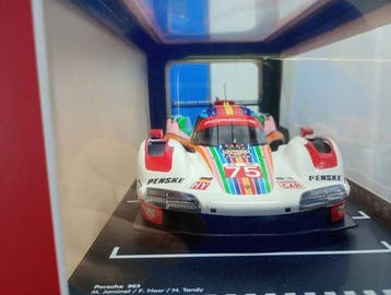 IXO 1:18 - Model sportwagen - Porsche 963 #75