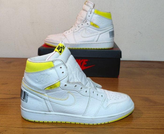 AIR JORDAN 1 - COLLECTIBLE DEADSTOCK - Retro Air Jordan 1, Kleding | Heren, Schoenen
