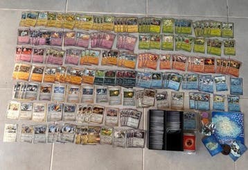 Pokémon - 800 Bulk kaarten Foil, Holo, Reverse holo,, Hobby en Vrije tijd, Nieuw