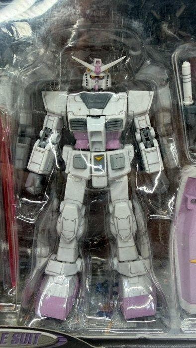 Bandai - Speelgoed Fuji-Q Highland Limited Edition RX-78-3, Antiek en Kunst, Antiek | Overige Antiek