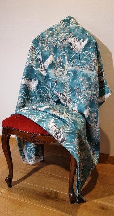 Artmaison exclusieve stof, Oosterse Art Deco met reigers,, Antiek en Kunst, Antiek | Tapijten, Tafelkleden en Textiel