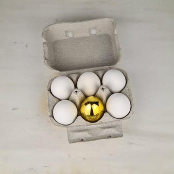Santicri - Eggs pop