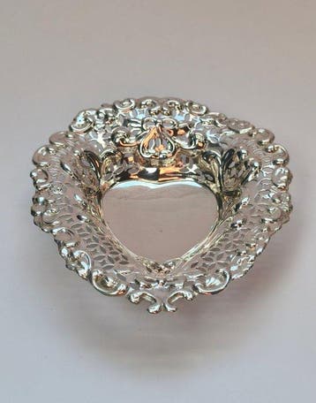 J.M.B John Millward Banks - Snoepjesmand - .925 zilver