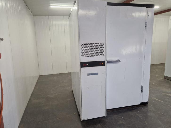 Koelcel 150 x 120 x 202 cm stekker klaar, Articles professionnels, Horeca | Équipement de cuisine