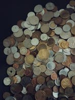 Wereld. Collection of coins 10,50 kilos (Zonder, Postzegels en Munten, Munten | Europa | Niet-Euromunten
