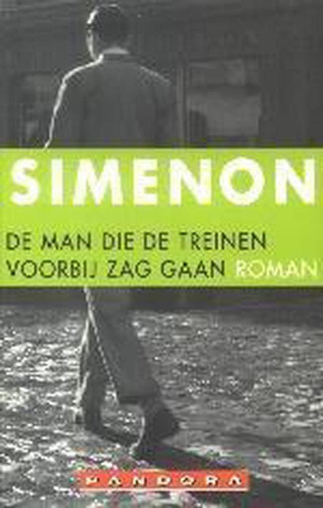 MAN DIE DE TREINEN VOORBIJ ZAG GAAN 9789025421168, Boeken, Romans, Gelezen, Verzenden