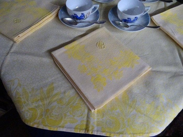 Tafelkleed (13) - 200 cm - 140 cm, Antiek en Kunst, Antiek | Tapijten, Tafelkleden en Textiel