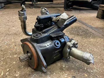 Online veiling - Volvo ECR25D hydraulische pomp, Ophalen