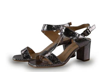 Laurent David Sandalen in maat 38 Zilver, Vêtements | Femmes, Verzenden, Sandalen of Muiltjes