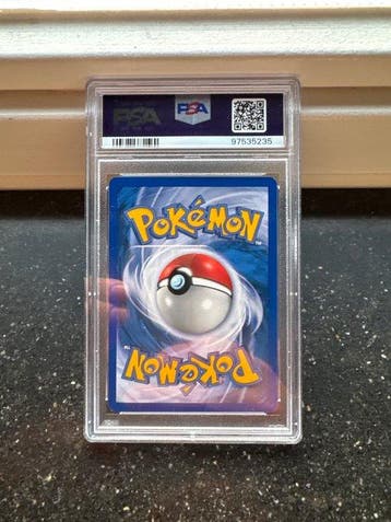 Pokémon - 1 Graded card - Pikachu #4 Carte promo, Foil - PSA