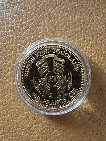 Togo. 100 Francs 2013 Papst Benedikt. - 1 oz (Sans prix de