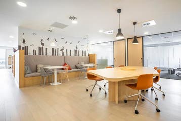 Werkplek-membership in Port Atlantic House, Verzenden