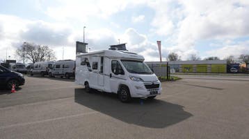 Hobby Optima Ontour V65 GQ nieuw met daginschrijving 43423, Half-integraal