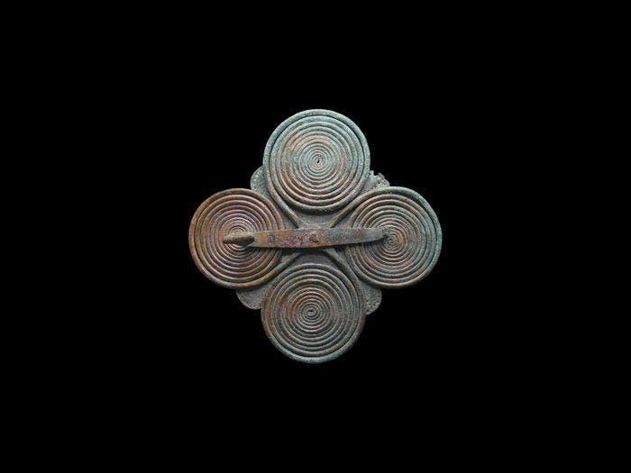 Oud-Italisch Brons Vierbladige fibula, Collections, Minéraux & Fossiles
