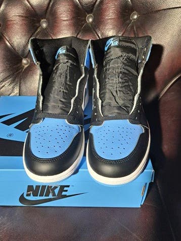 Nike - Air Jordan 1 High - Sneakers - Maat: EU 44 - Nieuw