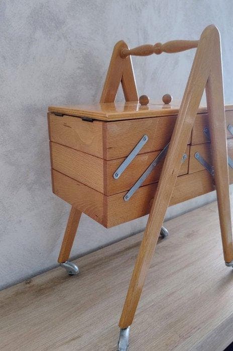 Naaidoos - Hout, Antiek en Kunst, Kunst | Designobjecten