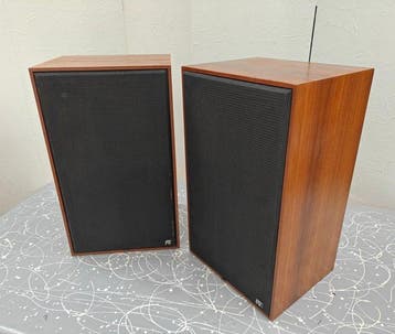 RCF - BR 50 / 3-wegs Bass-reflex, Nieuw