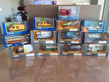 Corgi diverse - Voiture miniature (13) - Diverse Corgi, Nieuw