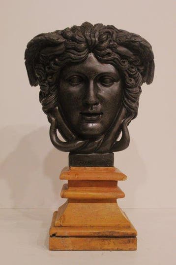 Sculpture, Medusa Rondanini in marmo nero - 57 cm - Marbre, Antiquités & Art