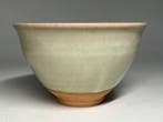 Carbonized White Glaze Matcha Bowl by Yoshihiko Nakahira, Antiek en Kunst