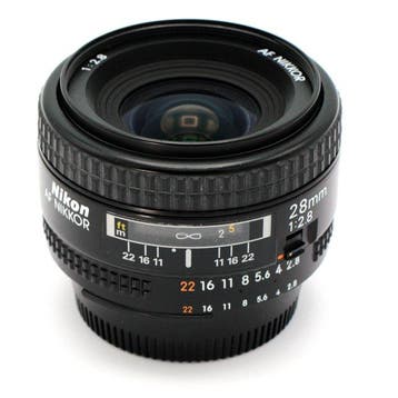 Nikon AF Nikkor 2,8/28mm | Objectif grand-angle