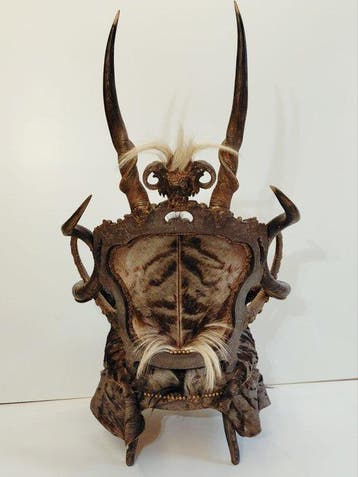 Stoel - Hout - Wildebeast Trone, Verzamelen, Dierenverzamelingen, Nieuw