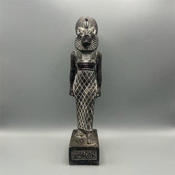 Replica van het oude Egyptische Standbeeld van Sekhmet, de