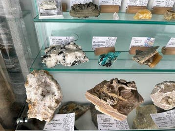 Geselecteerde collectie van unieke mineralen uit de jaren 80, Verzamelen, Mineralen en Fossielen