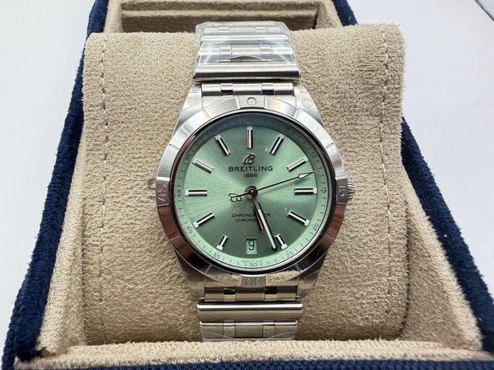 Breitling - Chronomat - A10380101L1A1 - Homme - 2026, Handtassen en Accessoires, Horloges | Heren