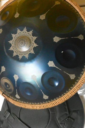 Handpan - Koerdisch in Dmineur-10 tonig - Aantal items: 1 -